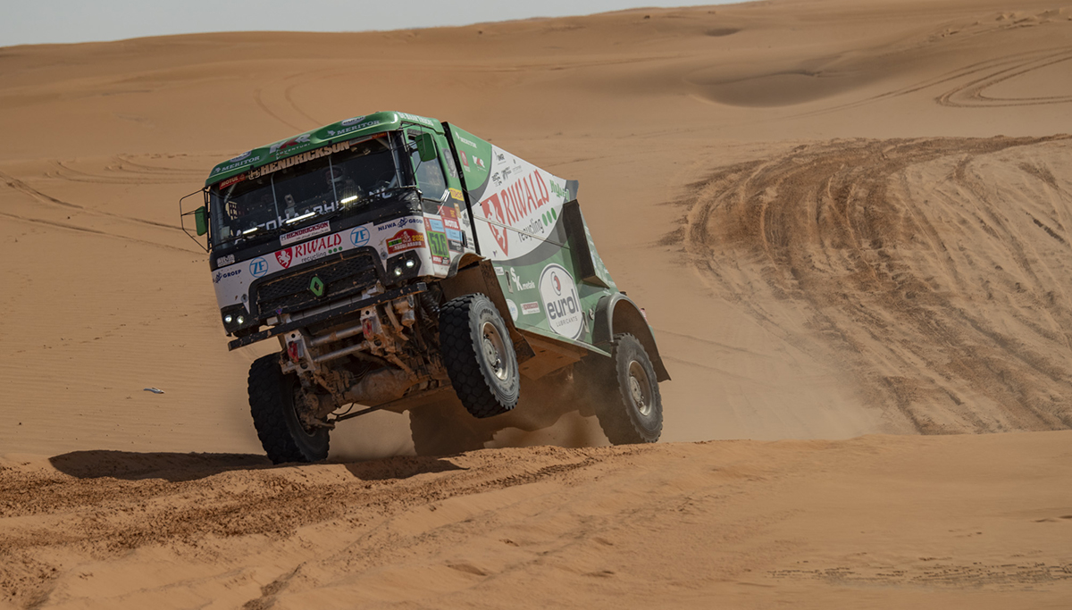 Riwald Dakar Team tevreden naar de rustdag