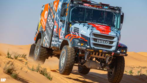 Trucker Van Kasteren grijpt eindelijk dagzege in Dakar Rally