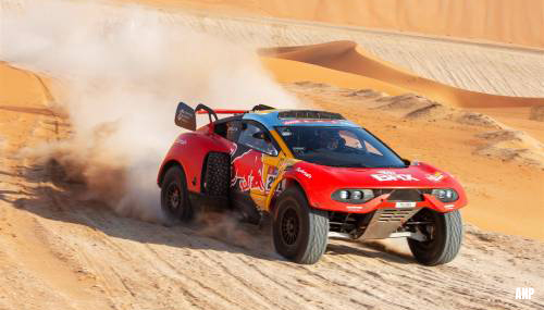 Rallyrijder Loeb blijft winnen in Dakar Rally