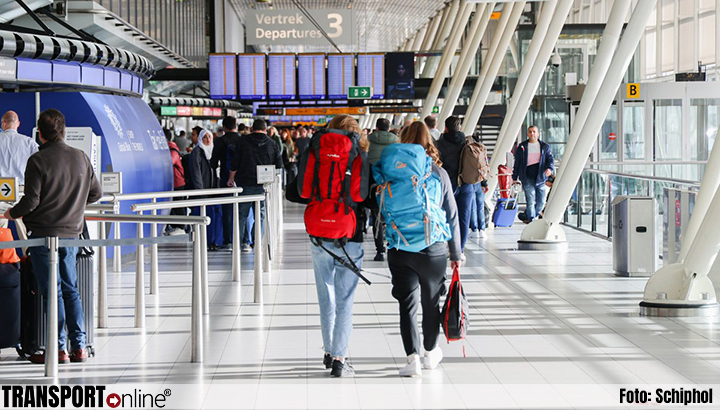Verdubbeling aantal reizigers Schiphol in 2022