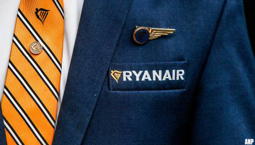Ryanair neemt extra cabinepersoneel aan om sterke vraag reizen