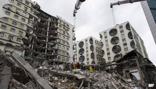 Meer dan 3700 doden in Turkije en Syrië na aardbevingen