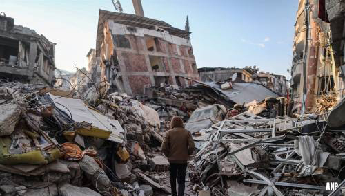 Dodental aardbevingen Turkije en Syrië stijgt tot ruim 33.000