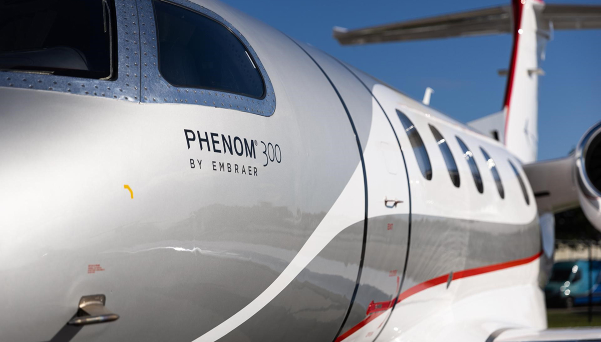 Na Europese en Amerikaanse certificering presenteert Embraer met de Phenom 300MED een volwaardig ambulancevliegtuig