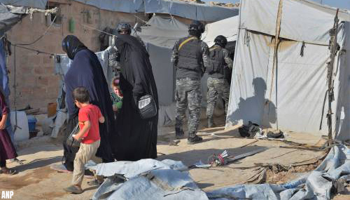 OM: teruggehaalde vrouw uit IS-kamp had yezidi-vrouw als slaaf
