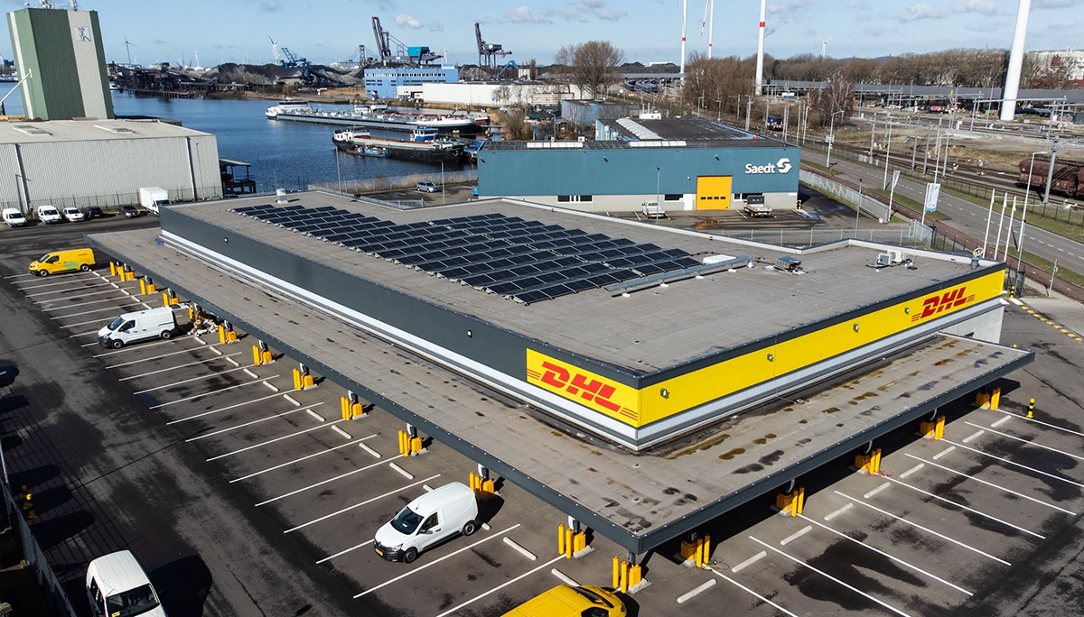 DHL opent twee klimaatneutrale CityHubs XL in regio Amsterdam 