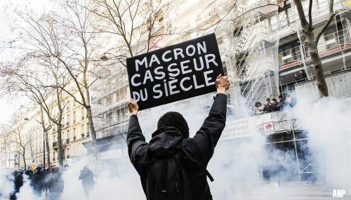 Franse vakbonden: 'Vandaag is Frankrijk stilgelegd' [+foto's&video]