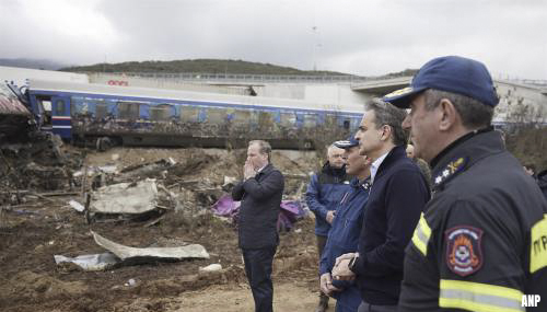 Griekse premier vraagt slachtoffers treinramp om vergeving