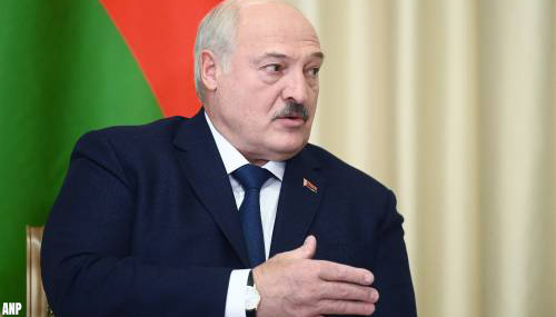 President Loekasjenko van Belarus vreest kernoorlog, eist bestand