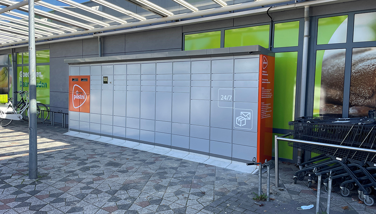 PostNL breidt samenwerking PLUS uit met pakketautomaten bij supermarkten