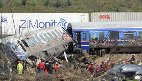 Dodental van frontale treinbotsing in Griekenland loopt verder op