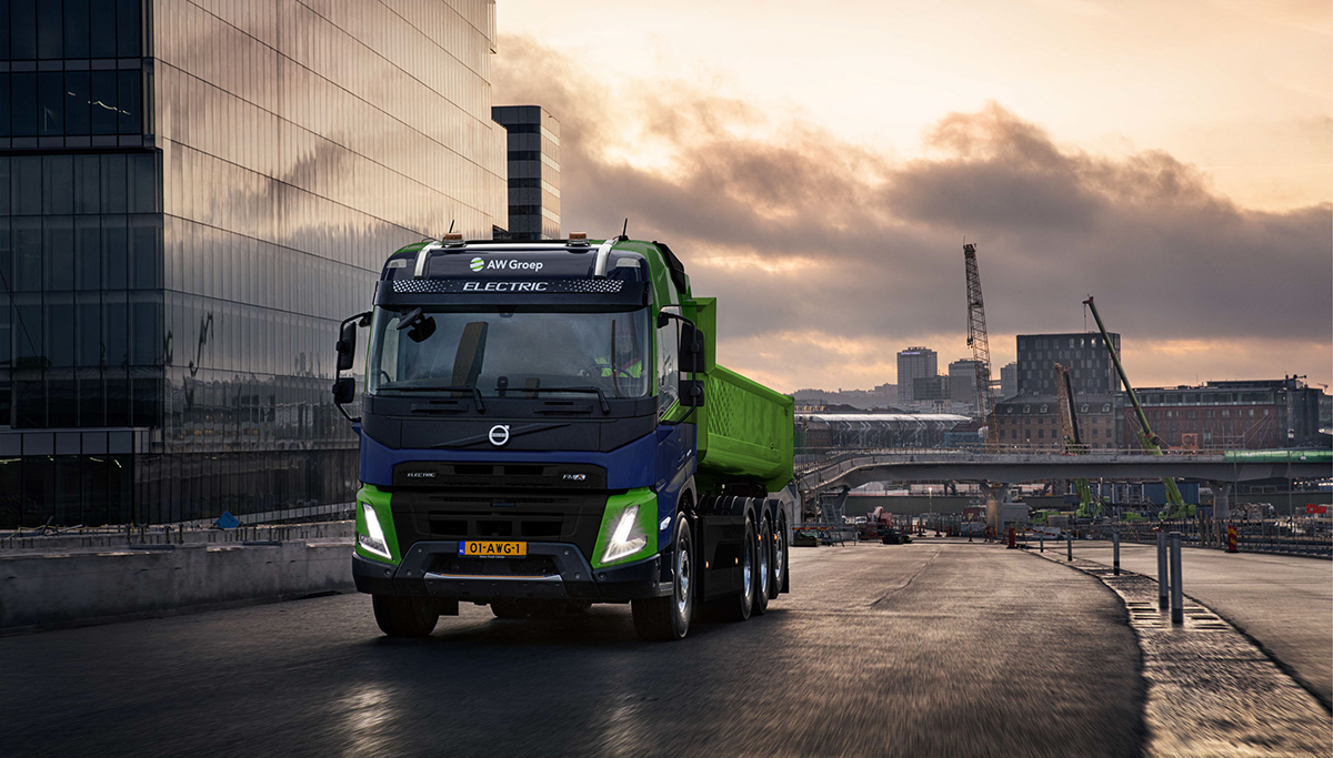 AW Groep gaat groen- en infraprojecten emissieloos uitvoeren met Volvo FMX Electric