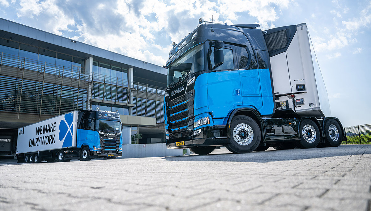 Twee Scania 660S V8 trekkers voor Geris Dairy Solutions