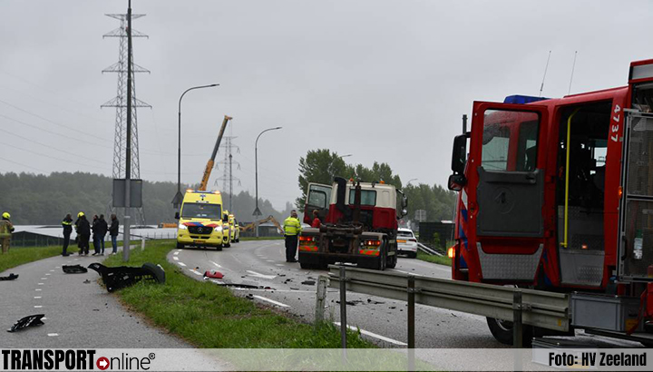 Ernstig ongeval met auto en vrachtwagen bij Nieuwdorp.