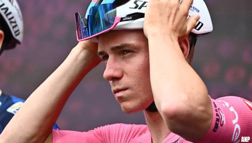 Remco Evenepoel niet verder in Giro door positieve coronatest