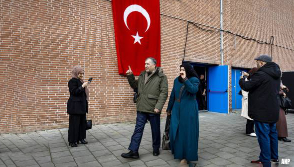 Turkse Nederlanders voor de tweede keer naar de stembus