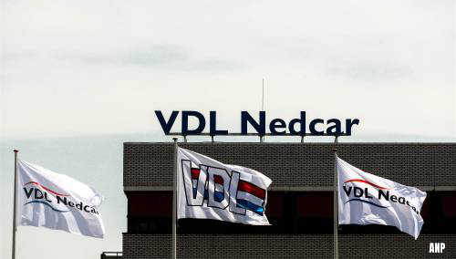 Werknemers autofabriek VDL Nedcar gaan opnieuw staken
