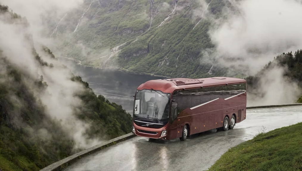 Volvo Bus ondertekent intentieverklaring met Sunsundegui om carrosserieën voor premium touringcars te produceren