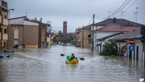 Dodental loopt op na overstromingen in Italië [+video] 