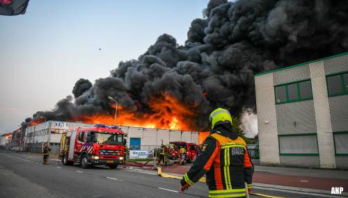 Brand in Ter Aar werd snel groot door twee brandhaarden