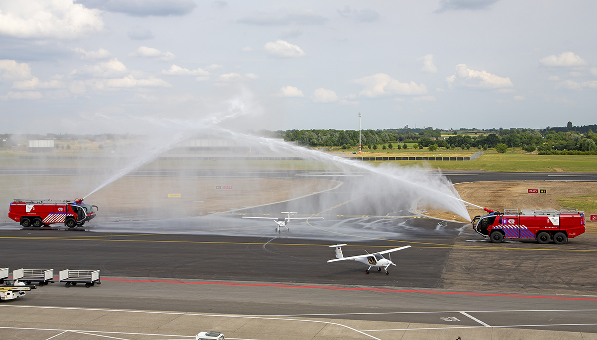 Elektrische vliegtuigen openen gerenoveerde baan Maastricht Aachen Airport