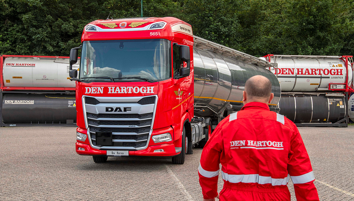Truckland levert nieuwe generatie DAF XG’s aan Den Hartogh
