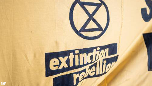 Extinction Rebellion demonstreert tijdens Grand Prix in Zandvoort