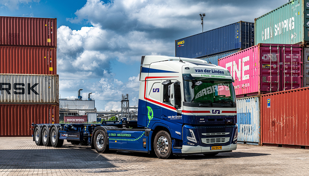 Van der Linden Groep zet verduurzaming voort met nieuwe Volvo Trucks