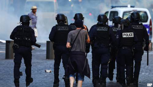 Drie Franse agenten aangeklaagd voor dood man tijdens rellen