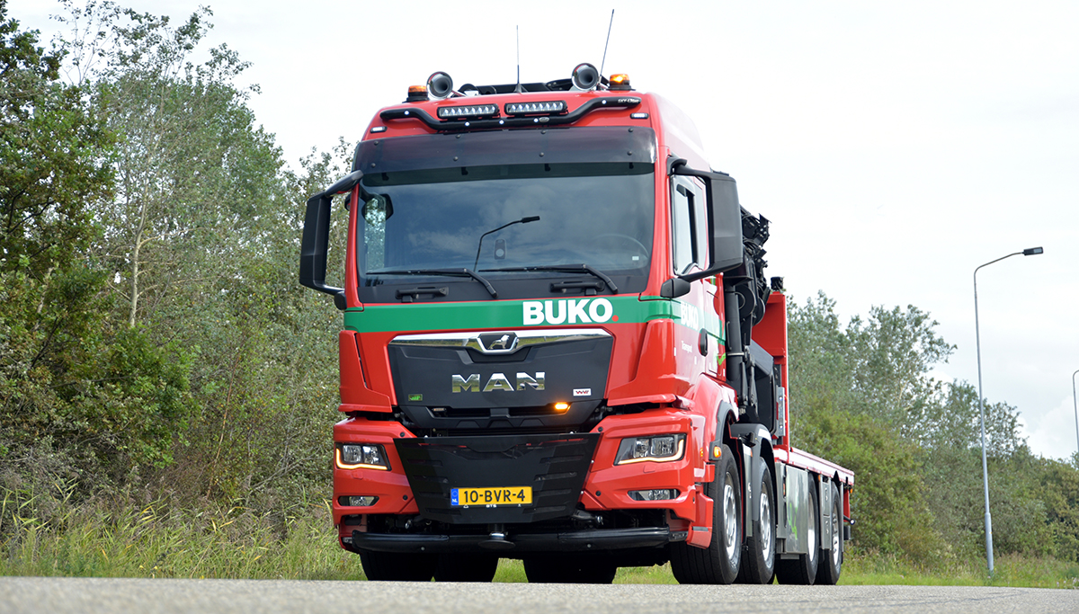 MAN levert TGS 40.470 met zero-emissie autolaadkraan aan BUKO Transport