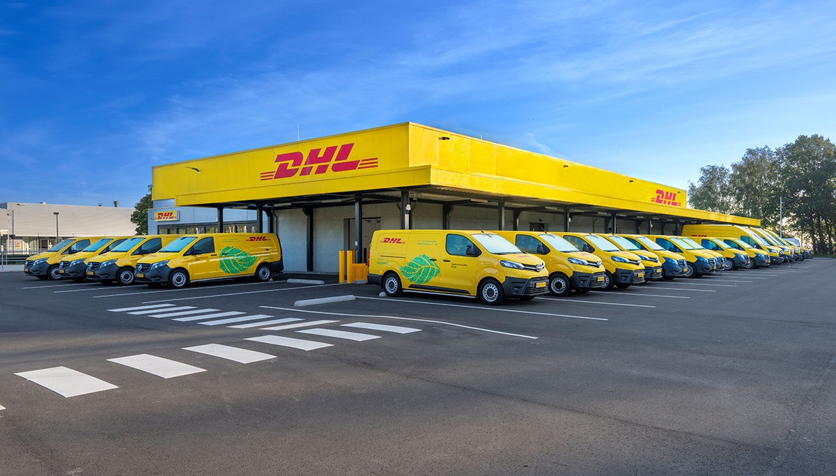 DHL opent duurzame CityHub voor regio Emmen