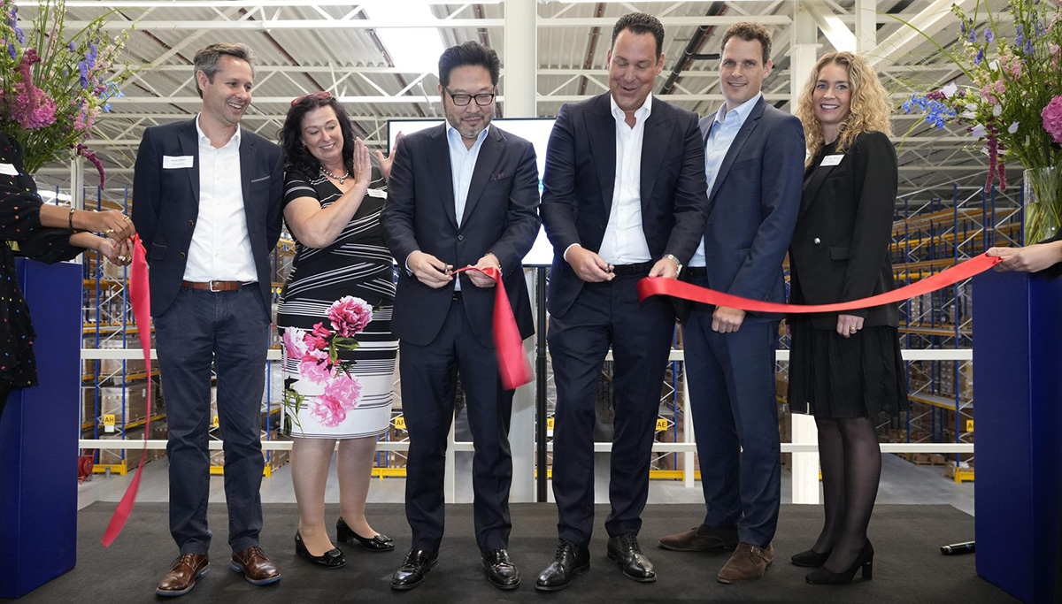 Morrison Express viert de opening van duurzaam warehouse op Prologis Park Eindhoven DC4