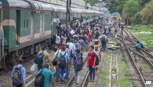 Doden en gewonden bij treinbotsing in Bangladesh