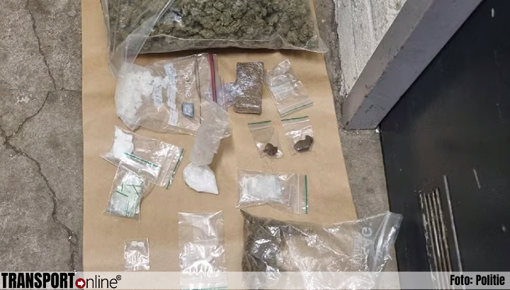 Drugs en wapens gevonden in berging in Roosendaal