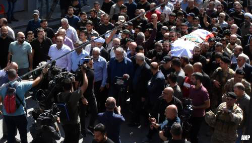 Omgekomen Reuters journalist begraven in het zuiden van Libanon