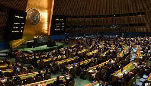 Kamer wil verantwoording kabinet over stemgedrag VN-resolutie