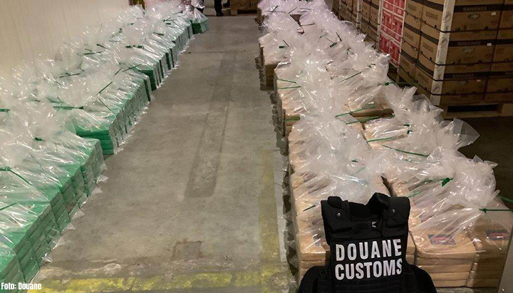 3279 pakketten cocaïne in de haven van Vlissingen onderschept