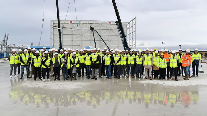 Bouw nieuw koelhuis van Maersk in Rotterdam gestart
