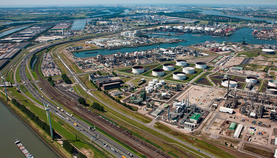 Air Products bouwt grootste blauwe waterstoffabriek van Europa en versterkt langdurige afnameovereenkomst