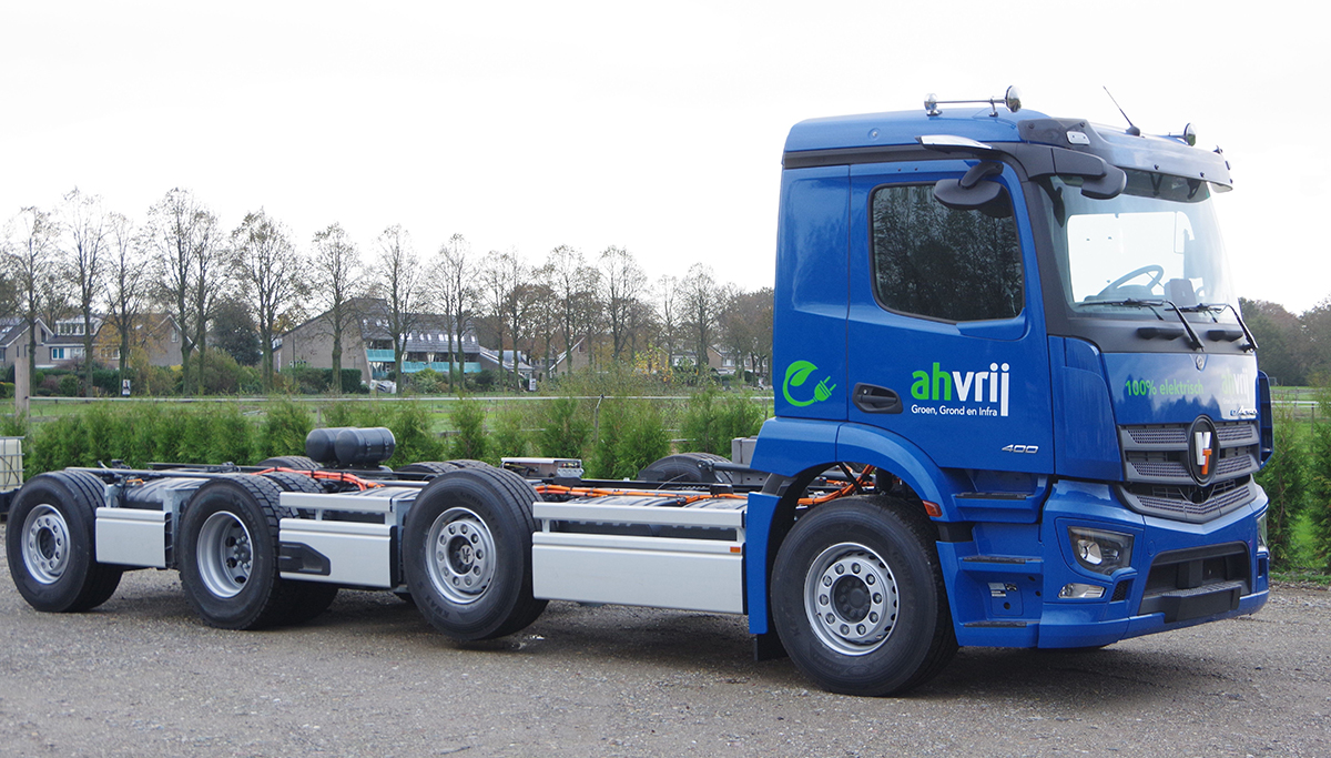 Electrische Veldhuizen Trucks 8x2 Wide-Spread voor AH Vrij