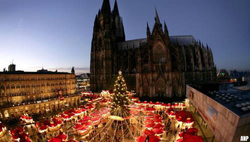 Twee tieners aangehouden voor plan aanslag op kerstmarkt Keulen