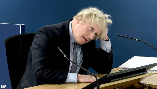 Britse oud-premier Johnson biedt excuses aan in corona-onderzoek