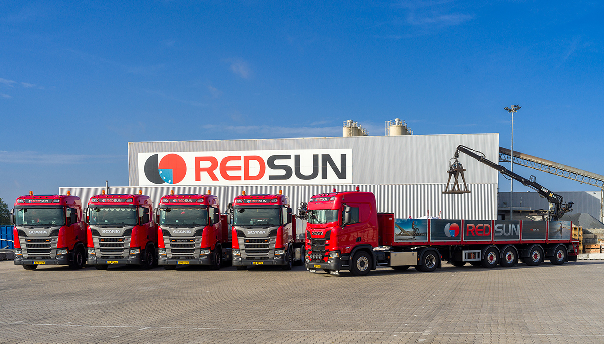 REDSUN vervangt wagenpark met tien nieuwe Scania's 420R Super