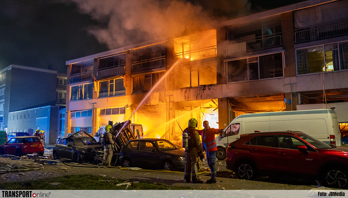 Meerdere gewonden en veel schade door brand wooncomplex Rotterdam [+foto's]