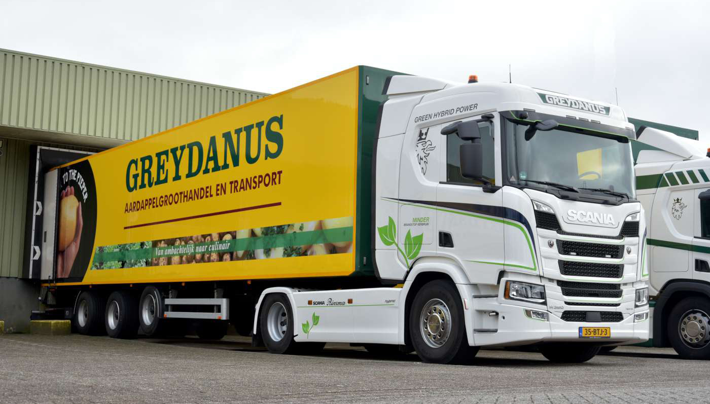 Scania R360 Hybride voor Greydanus Heerenveen