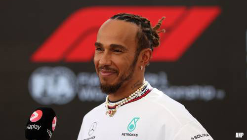 Buitenlandse media: Lewis Hamilton opvolger Sainz bij Ferrari