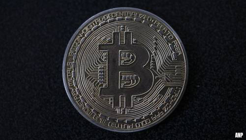 Bitcoin voor het eerst sinds november 2021 boven 60.000 dollar