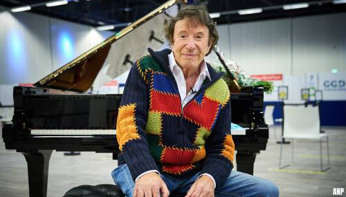Componist en pianist Laurens van Rooyen (88) overleden
