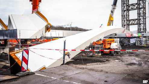 OVV start onderzoek naar ongeluk met brug in aanbouw bij Lochem