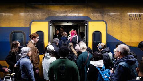 Reisbranche bezorgd over 'instabiele' treinverbinding Schiphol